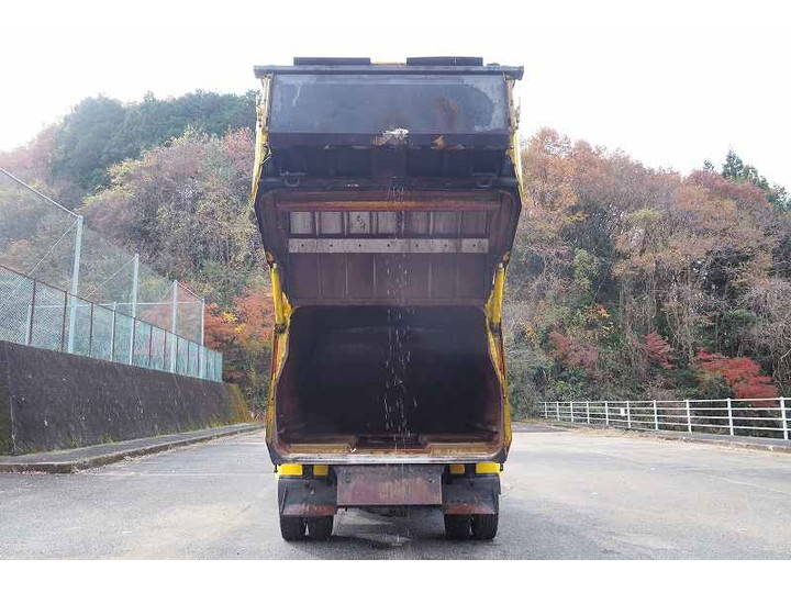 三菱ふそうキャンターパッカー車（塵芥車）小型（2t・3t）[写真07]