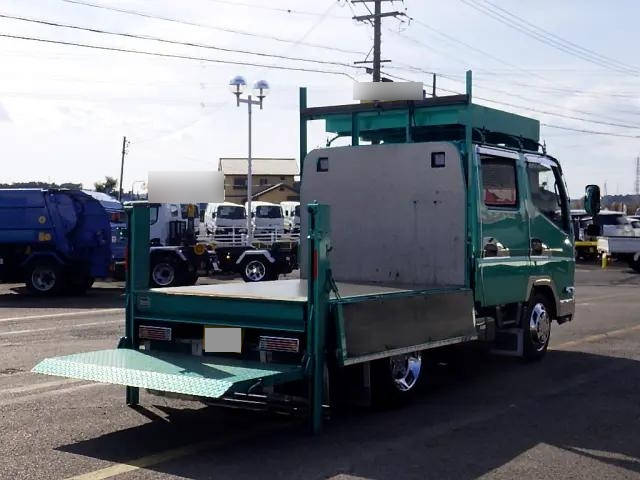 三菱ふそうキャンターダブルキャブ（Wキャブ）小型（2t・3t）[写真06]