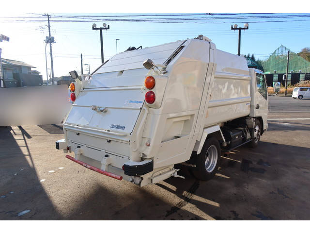 三菱ふそうキャンターパッカー車（塵芥車）中型（4t）[写真02]