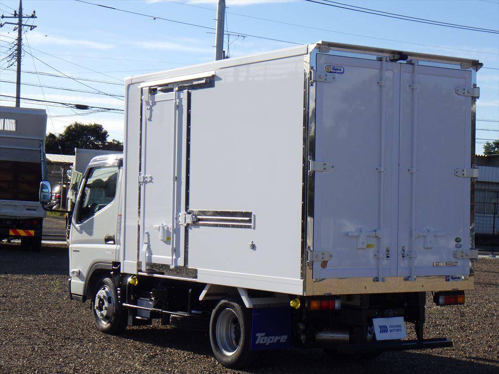 三菱ふそうキャンター冷凍車（冷蔵車）小型（2t・3t）[写真03]