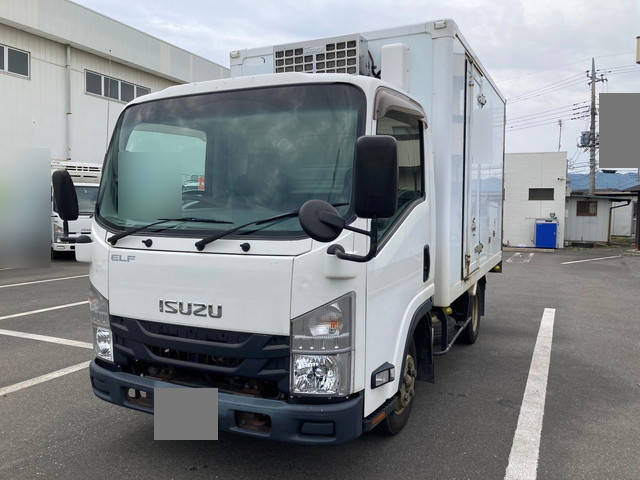 いすゞエルフ冷凍車（冷蔵車）小型（2t・3t）[写真03]