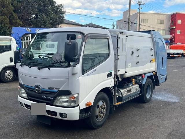 日野デュトロパッカー車（塵芥車）小型（2t・3t）[写真01]