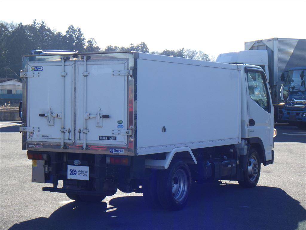 三菱ふそうキャンター冷凍車（冷蔵車）小型（2t・3t）[写真04]