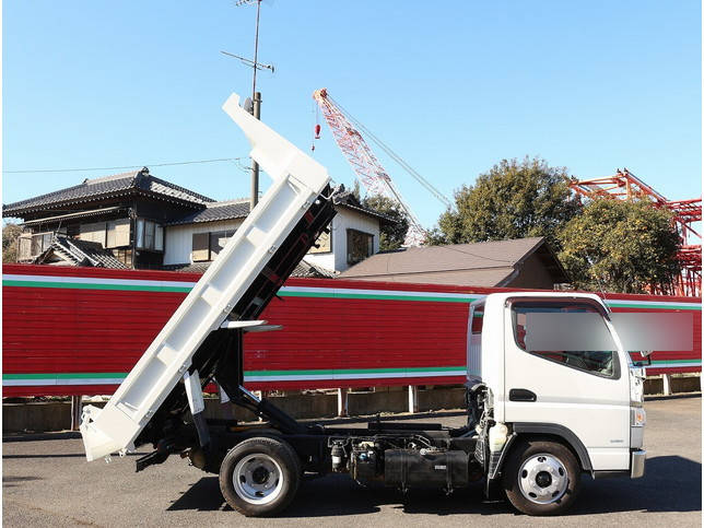 三菱ふそうキャンターダンプ小型（2t・3t）[写真04]