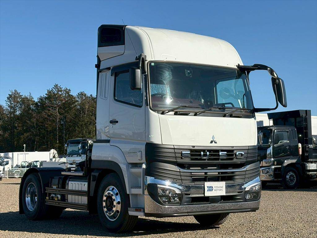 中古スーパーグレートトレーラーヘッド(トラクターヘッド)