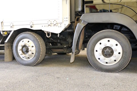 タイヤバランスの調整方法 工賃 自分で調整するときの手順 トラック王国ジャーナル